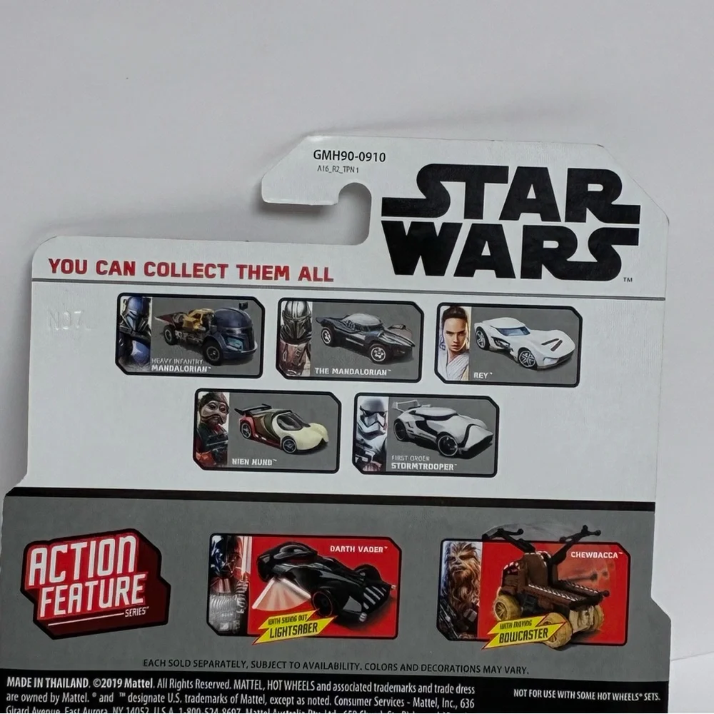 Hot Wheels Character Cars Star Wars BB-8 (BBGYB38) NEW